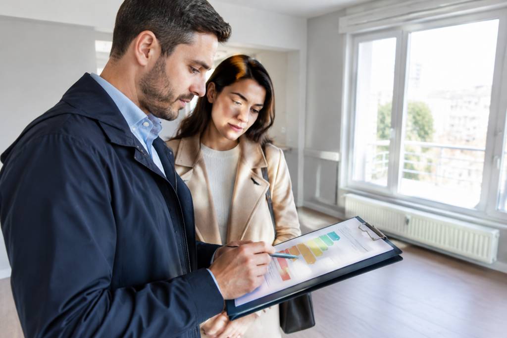 Depuis quand le dpe est obligatoire pour la location ? dates, règles et obligations du bailleur